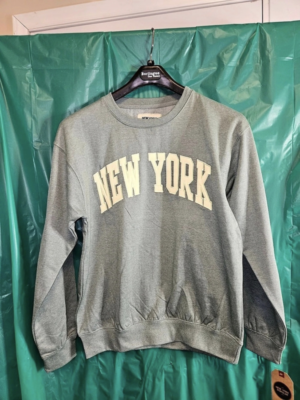 New York Popular New York Crew Neck Sweatshirt Gray Medium